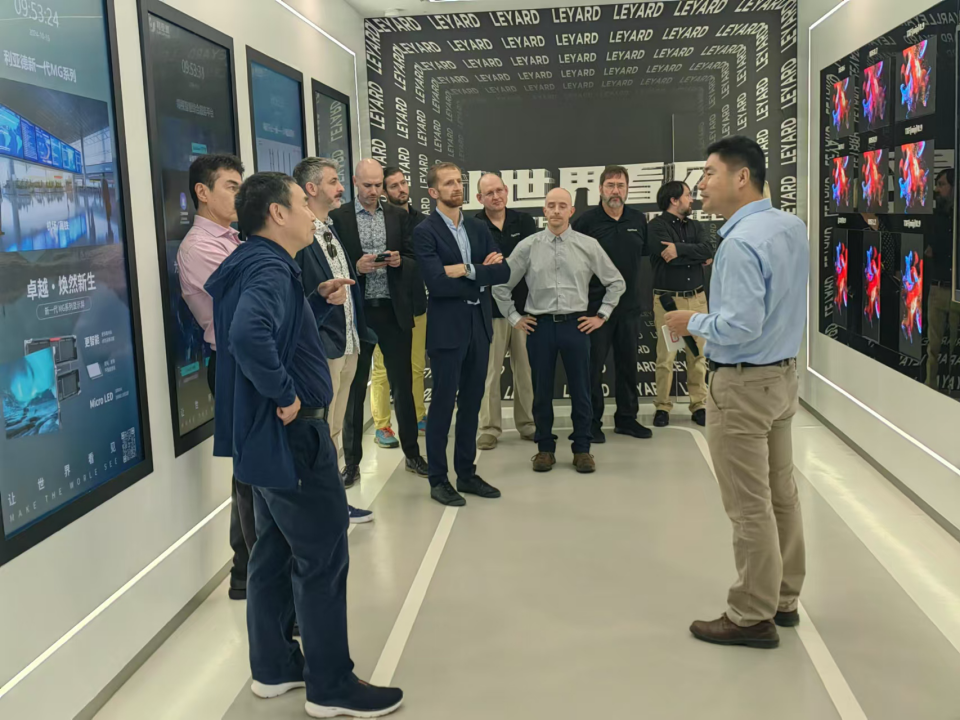 jinnianhui官网金年会旗下NP与虚拟动点整合优势资源，共谋AI与空间计算发展新篇章