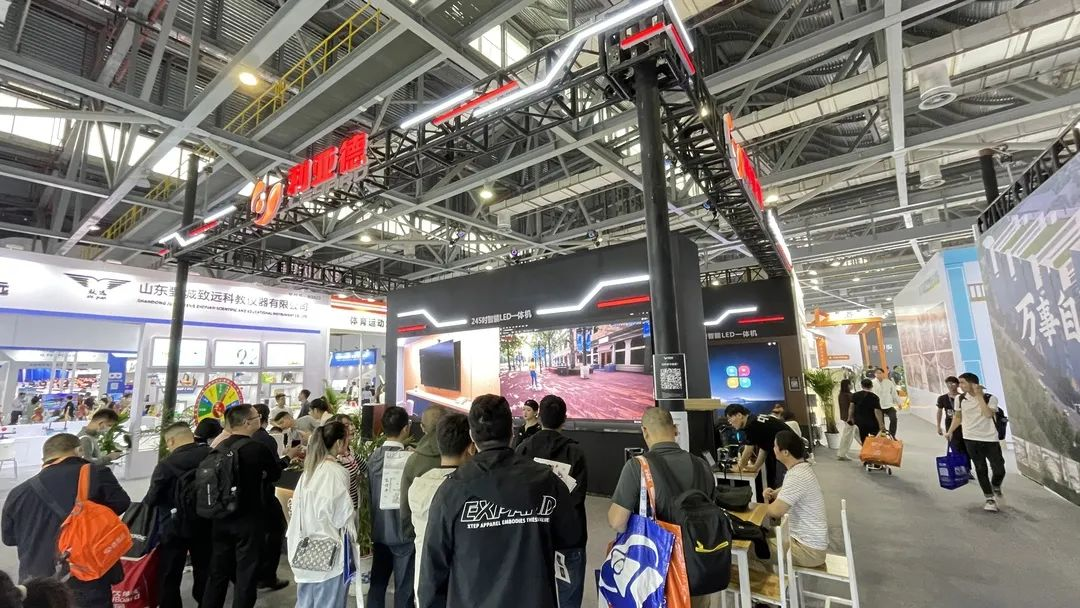 jinnianhui官网金年会教育新品及解决方案惊艳亮相81届教装展