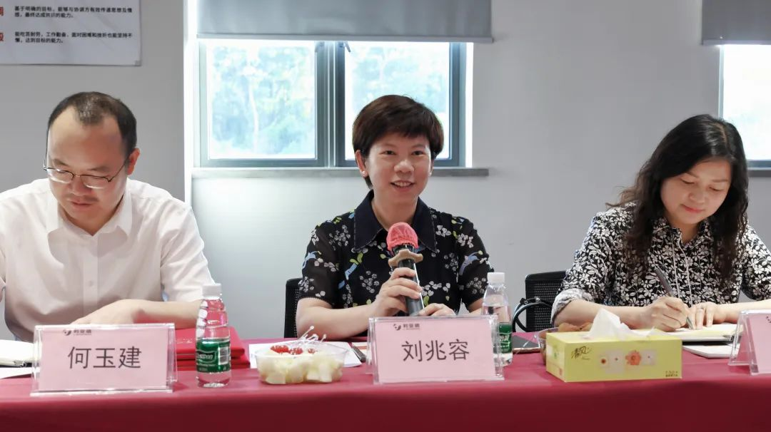 jinnianhui官网金年会与成都市郫都区达成战略合作 推动成都影视城建设