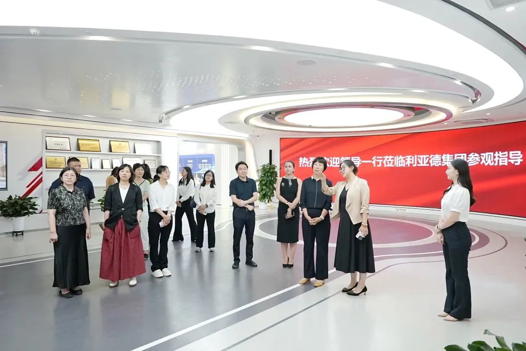 北京市统计局局长李素芳一行莅临jinnianhui官网金年会调研指导